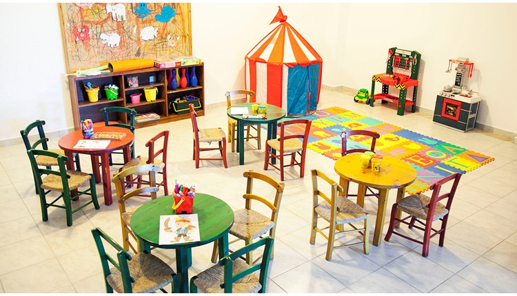 Elpida Village, Крит